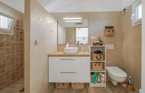 1 Bedroom Gorgeous Home In Auriol - Foto 15