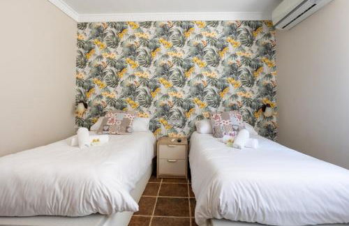 SARREN Villa Pool - Foto 37