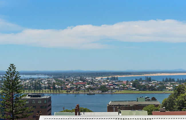 Newcastle Short Stay Apartments - Vista Apartment - Photo 29
