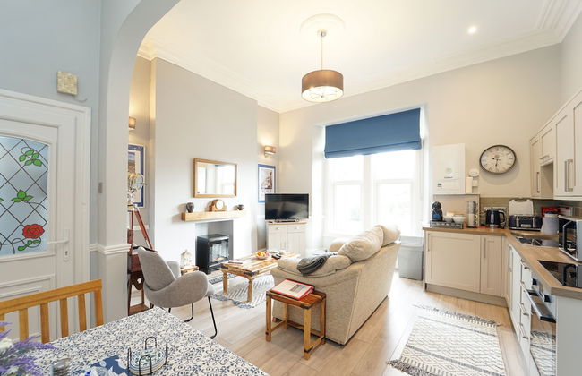 Beautiful 2-bed Apartment in Weston-super-mare - Foto 11