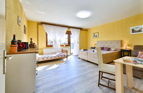 2 Bedroom Stunning Home In Gudovac - Foto 39