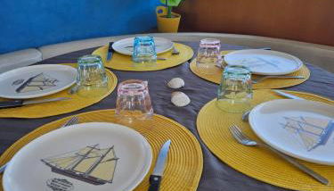 Nuit insolite bateau à quai - Port Saint Louis du Rhône - Foto 3