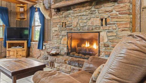 Pet-Friendly Cabin Retreat in the Ozarks of Scenic Newton County, Arkansas - Foto 2