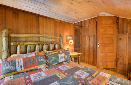 Adirondacks Cabin with Fire Pit on Otter Lake! - Foto 15