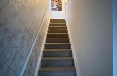 Entire Spacious 3-Bed Family Home, City Centre, Free Parking, Garden - Foto 10