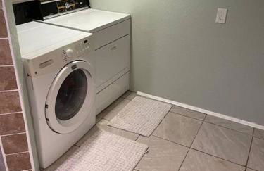 Beautiful Trailside Haven on the Edge of Town - Foto 18