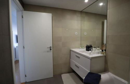 River Terrace & Pool View - Seixal - Foto 20