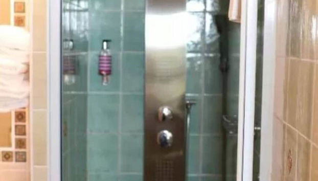 Charming Holiday Home in Mazzola With Sauna - Foto 4, Baño