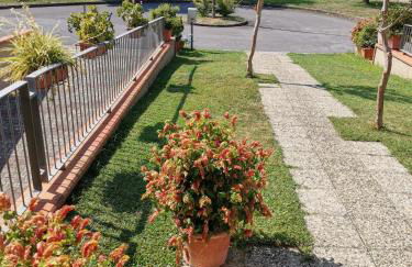 Villetta Camelia con parcheggio privato a due passi da Lucca - Foto 7