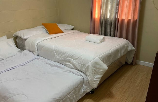 House w 3 Bedrooms And 3 Baths - Free Parking - Photo 6