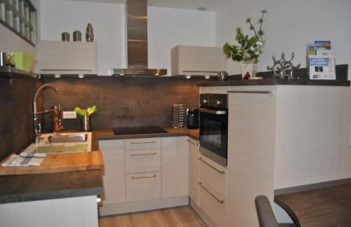 Le Calme au Centre Ville à 10 minutes à pied de la Croisette et des plages - Foto 8