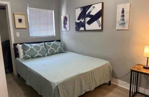 Modern cozy home with private patio - Sleeps 6 - Foto 3