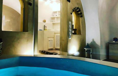 Traditional Cave Villa-Paradise & Prive Jacuzzi - Foto 19