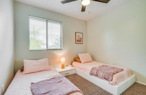 Gorgeous Green Valley Home Patio and Private Pool! - Foto 21