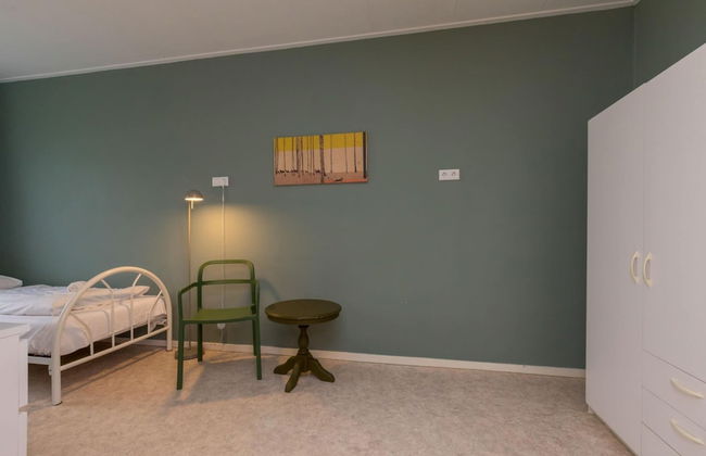 Cozy 4-person Stay at Rustenpolder - Photo 2