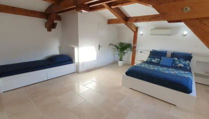 Maison calme et rénovée "Oléa Provence" à 20mn d'Aix-en-Provence et Gare TGV - Foto 3