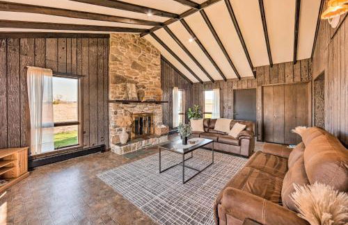 Quiet Elizabethville Home with Fire Pit and Views - Foto 7