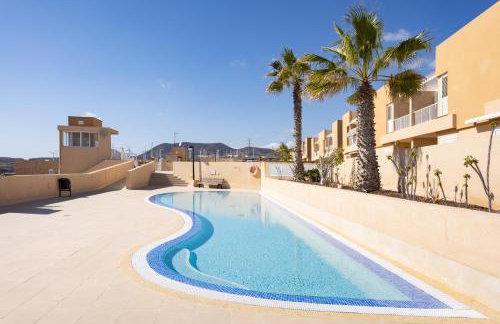 Home2Book Cute Apartment Terrace & Pool El Porís - Foto 33