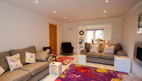 Smitten House 4 Bedroom RHYL - Foto 3