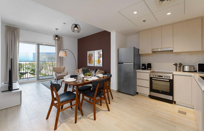 Exquisite Apt on Yas Island cls to ALL Attractions - Photo 15