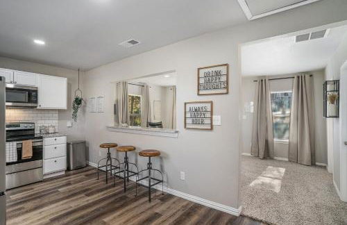 The Southern Sapphire - A Cozy Lake View Getaway - Foto 10