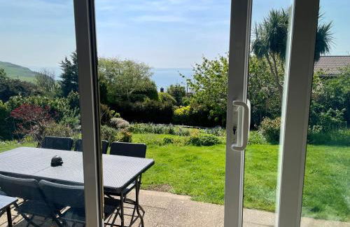 Stunning Charmouth Property with Bay views! - Photo 33