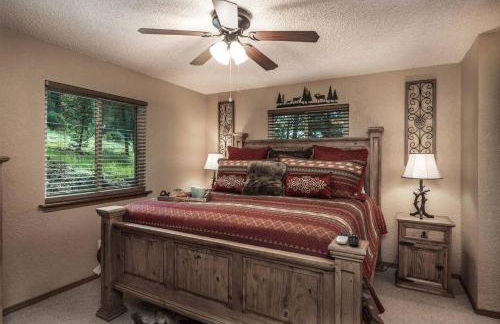 Horsin Around-cabin With A Peaceful Covered Deck - Foto 32