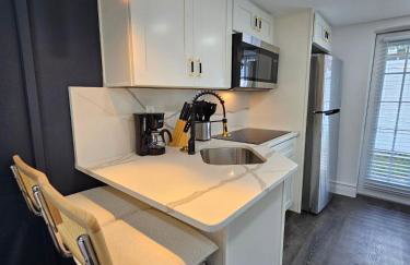The Hideaway DT Orlando Tiny Home w Free Parking - Foto 50