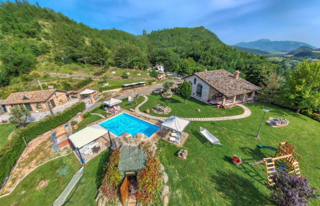 Family Cottage in Cagli With Pool - Foto 25
