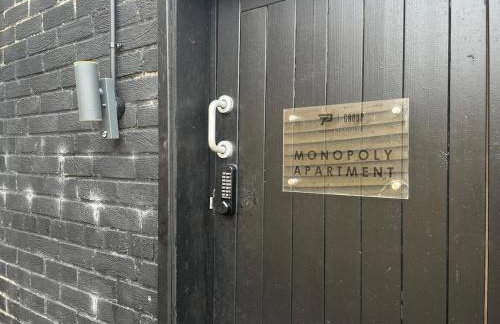 ResiLets - The Monopoly Apartment - Large 4 bedroom - Foto 25