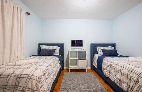 Charming Boston Retreat 3BR Parking Perfect for Families & Groups - Foto 14