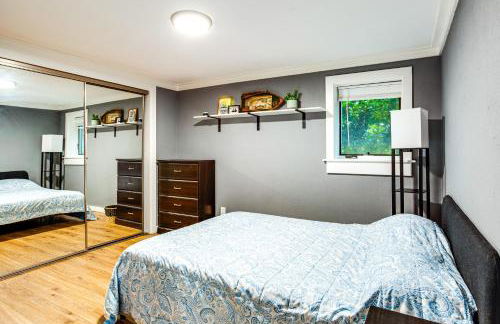 3 Mi to Puget Sound Lakefront Gem with Patio! - Foto 11