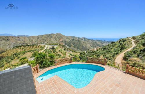 Villa Relax and Pool El Moral - Photo 9