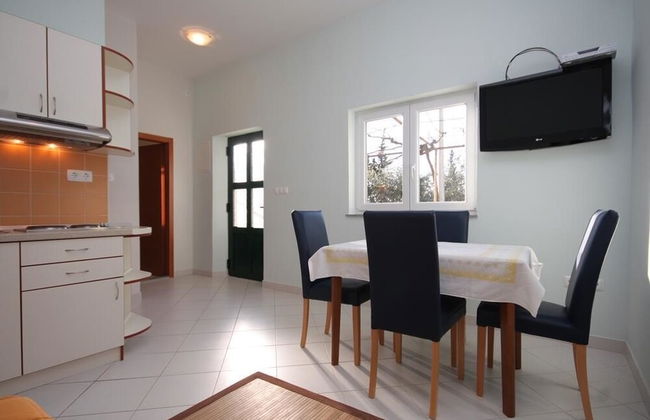 Apartments Vojnovic - Photo 27