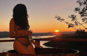 Chalé Recanto - ofurô, banheira, vista, cachoeira e lago em Alexânia - Foto 2