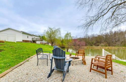 Renovated Logan Home with Pond and Fire Pit - Foto 37