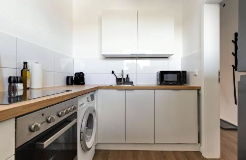 BudgetRoom 3 Betten Küche Bad Studio - Foto 8