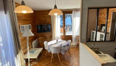 Montclar Appart 4 à 6 places - terrasse vue panoramique - idéalement situé - Foto 2