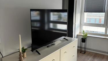 Zentrale helle 2-Zimmer Wohnung mit modernem Flair - Photo 2