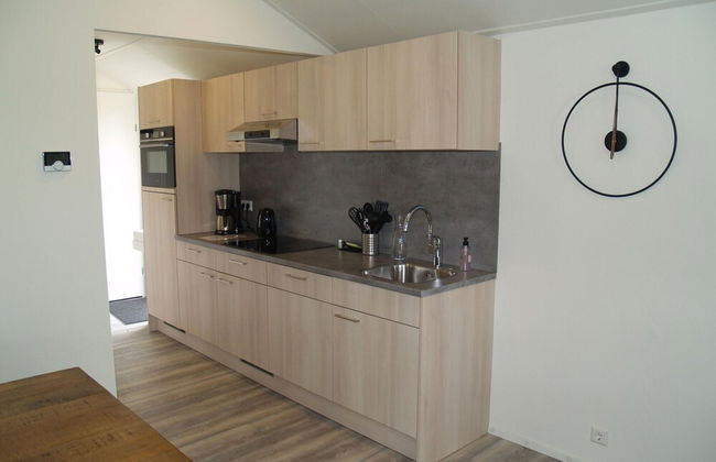 Comfortable Chalet, in a Beautiful Holiday Park - Foto 2