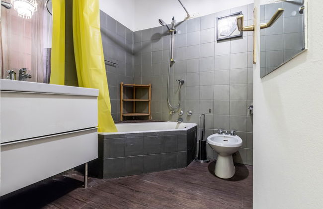 JOIVY Splendid Flat In Perfect Centre - Photo 11