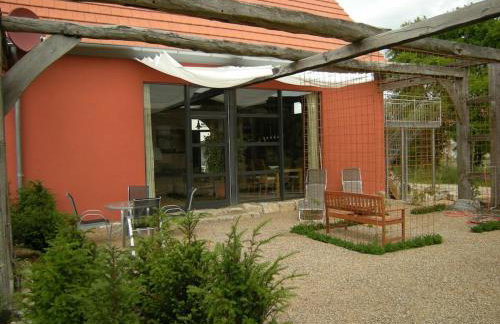 Holiday apartment in Castell with barbecue - Photo 6