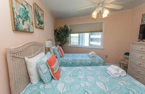 ROYAL GARDEN RESORT 401 condo - Photo 21