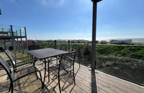 Beachfront Bliss at Laughing Water - Pass the Keys - Foto 13