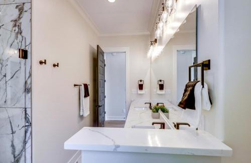 Dock and Views Spacious Lake Sinclair Retreat - Foto 18