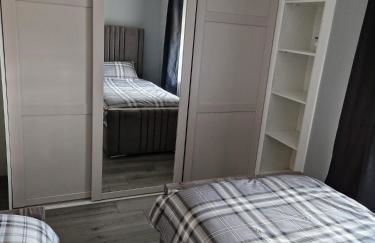 The Cottage - Photo 13