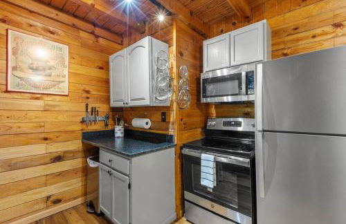 The Roads End- Pet Friendly, Hot Tub, Firepit - Foto 13