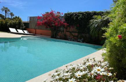 Studio with Private Swimming Pool and Garden - Foto 19