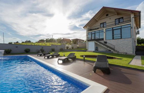 Beautiful Home In Velika - Photo 9