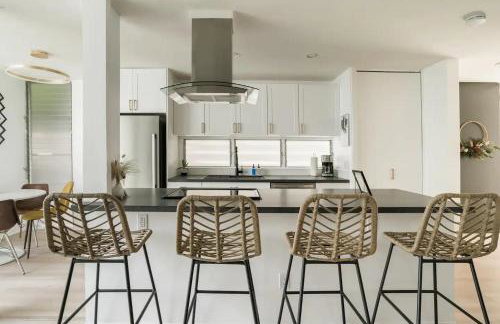 The Hillside Hideaway Mid Century Big Terrace - Foto 79